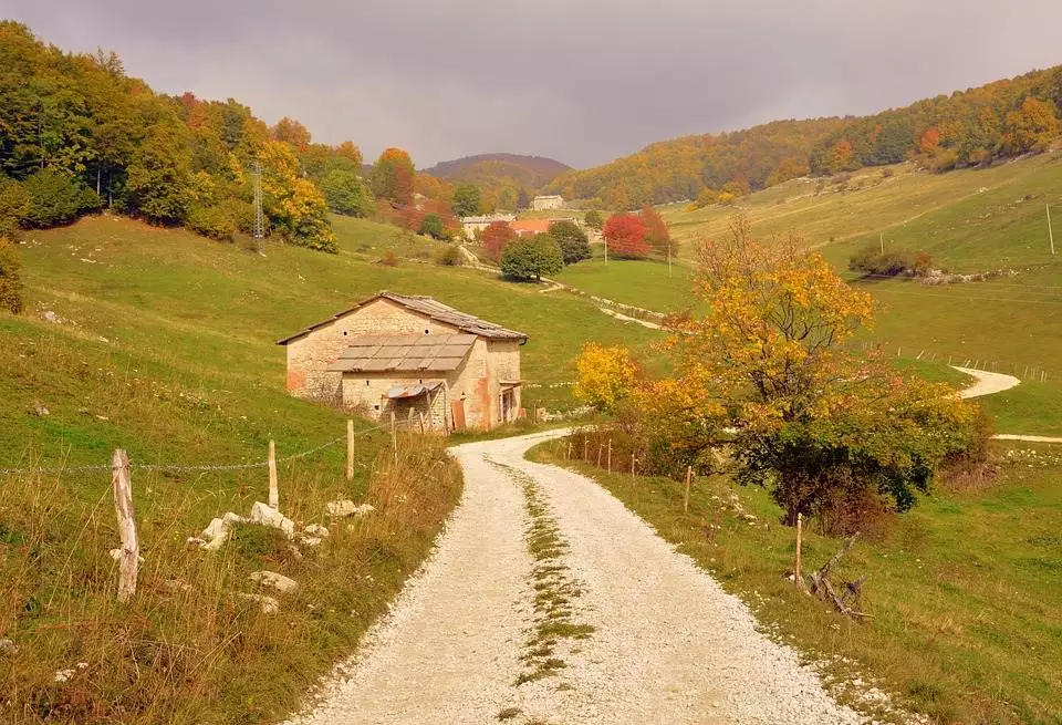 Un manufatto agricolo in Lessinia.