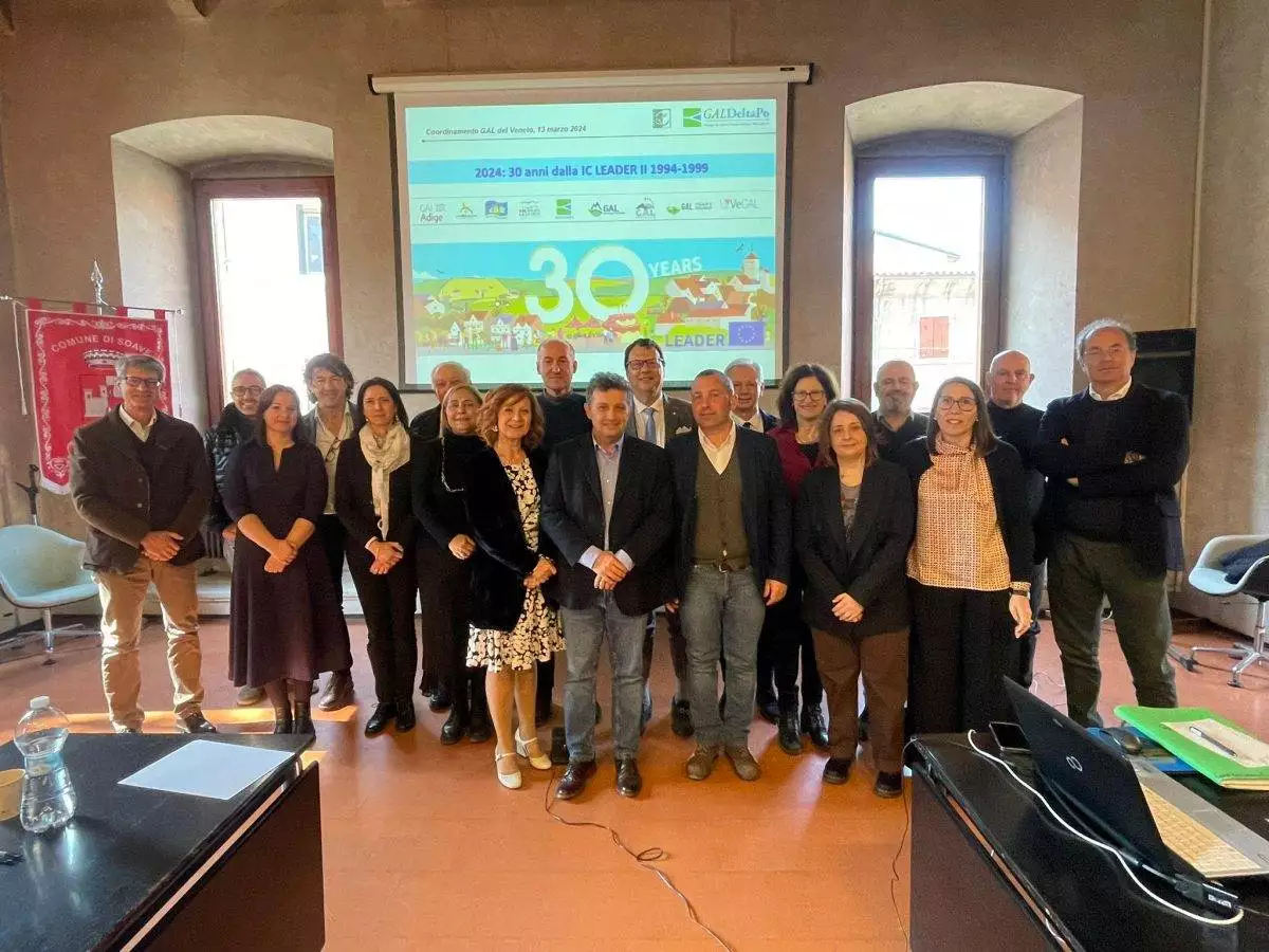 La foto di gruppo oggi all'incontro di coordinamento tra i nove Gal veneti.